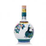 Hibiki 21 Kutaniyaki Limited Edition 2014 bottle with hand-painted red and gold Kutaniyaki ceramic design, 700ml, 43% ABV